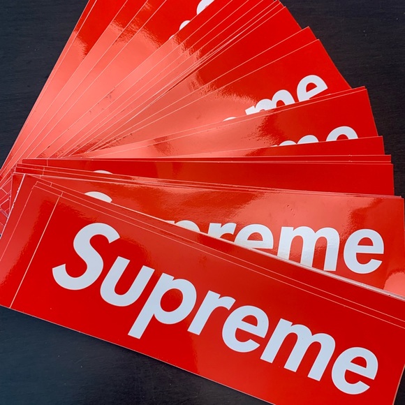 Authentic Supreme box logo sticker - Picture 2 of 3